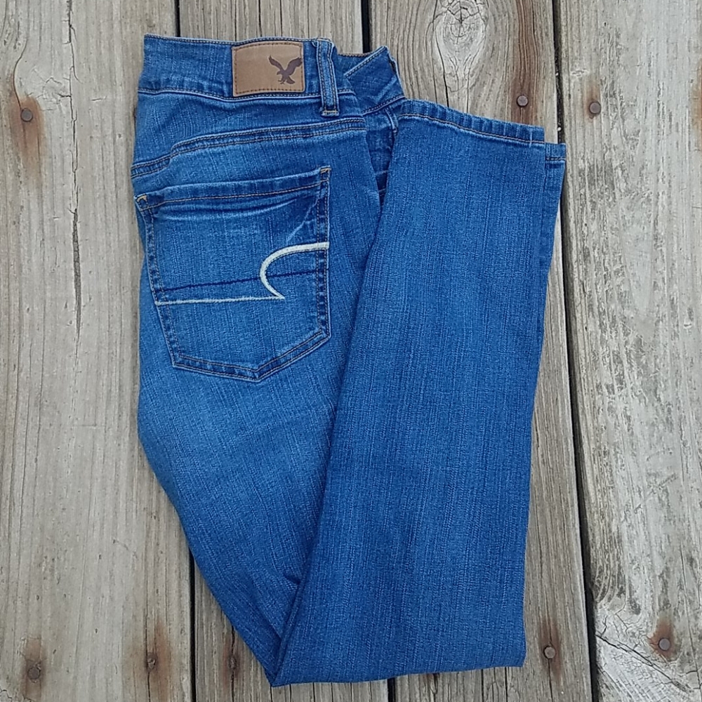 American Eagle Medium Wash Jegging Sz 6 Short